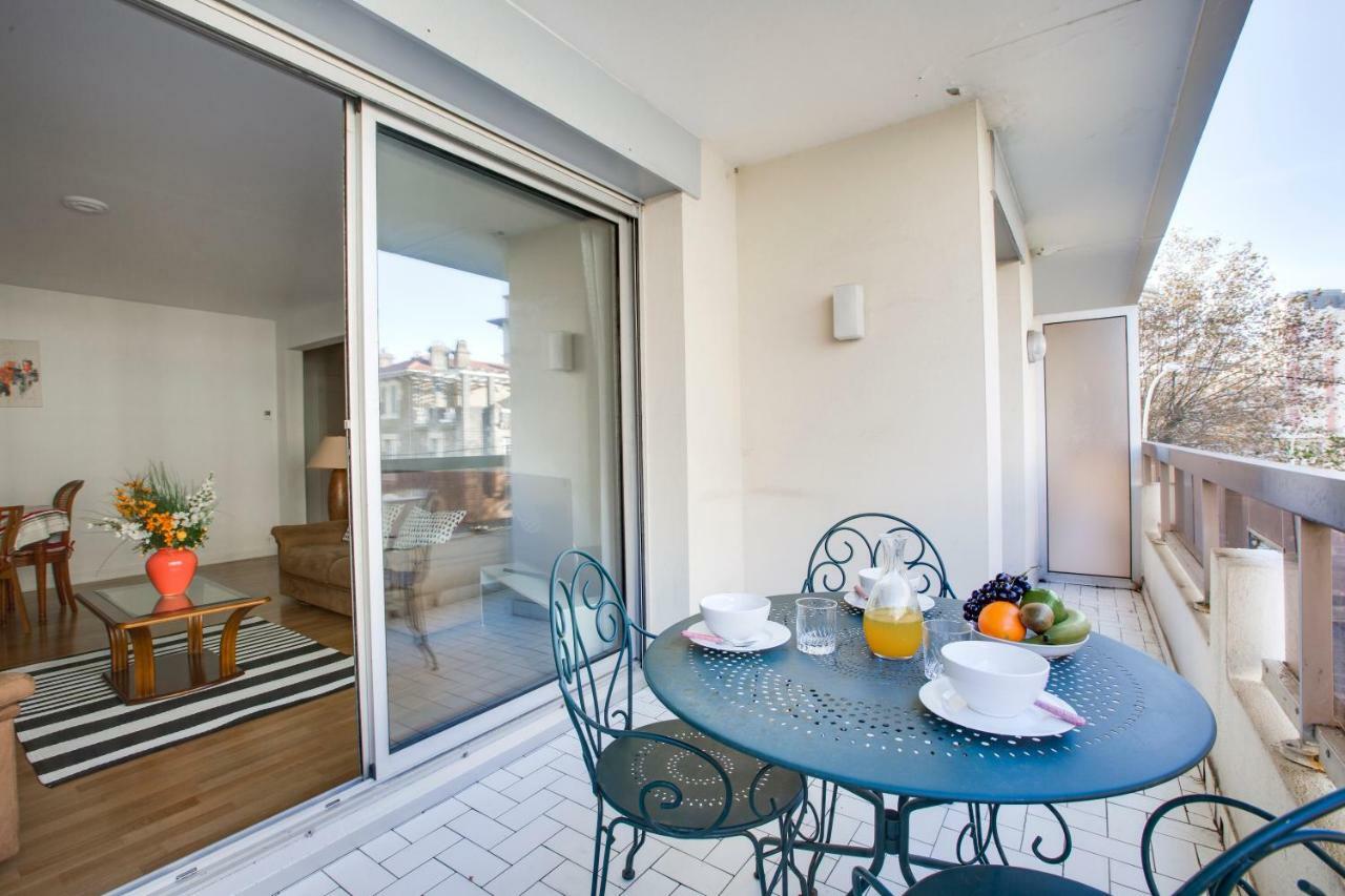 Welkeys Apartment - Pellot Biarriz Exterior foto