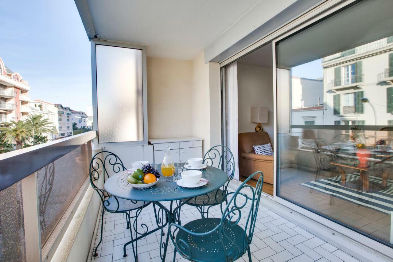 Welkeys Apartment - Pellot Biarriz Exterior foto